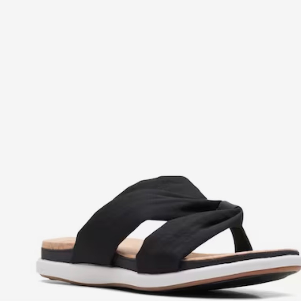 Clarks Size 8M‎ Eliza Skip Sandals